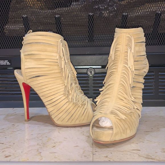 Christian Louboutin Shoes - HP!🎉 Christian Louboutin Deva fringe heels sandals size 37.5